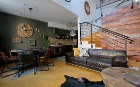 Premium Apartment By Hi5 - Gozsdu Suite